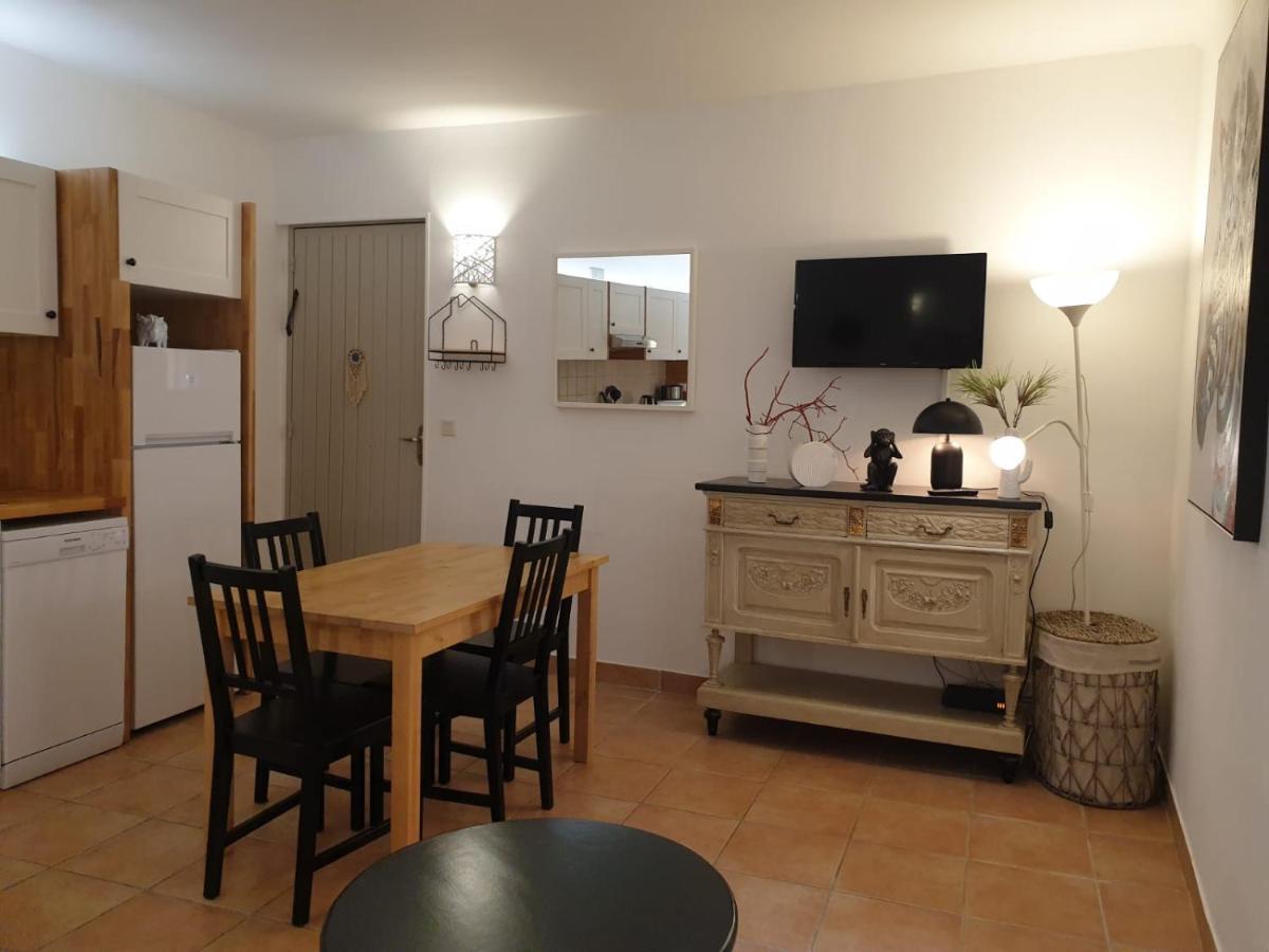 Appartements De L'Eglise Calvi  Exteriér fotografie